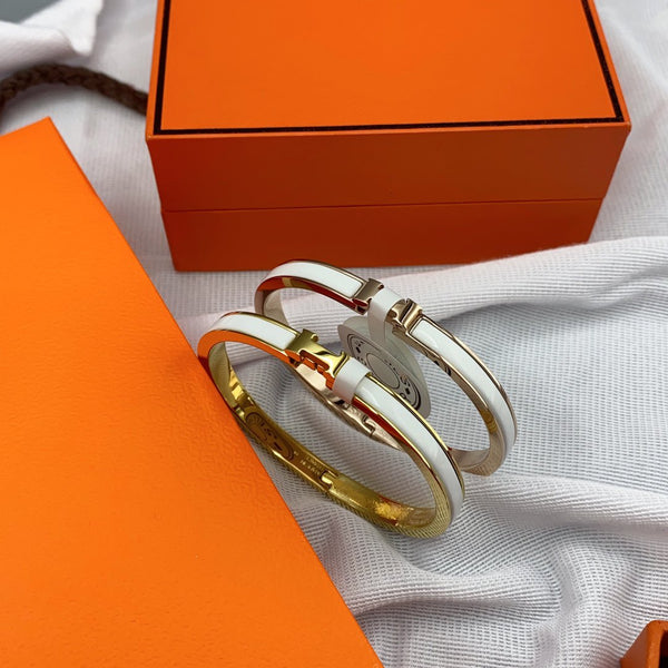 ˇTrend JewelryˇCLASSIC HM CLIC WHITE 8MM ENAMEL BRACELET