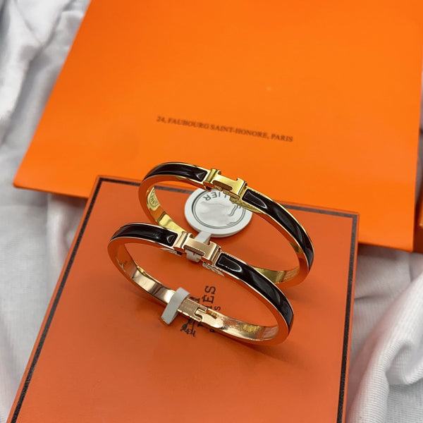 ˇTrend JewelryˇCLASSIC HM CLIC BLACK 8MM ENAMEL BRACELET